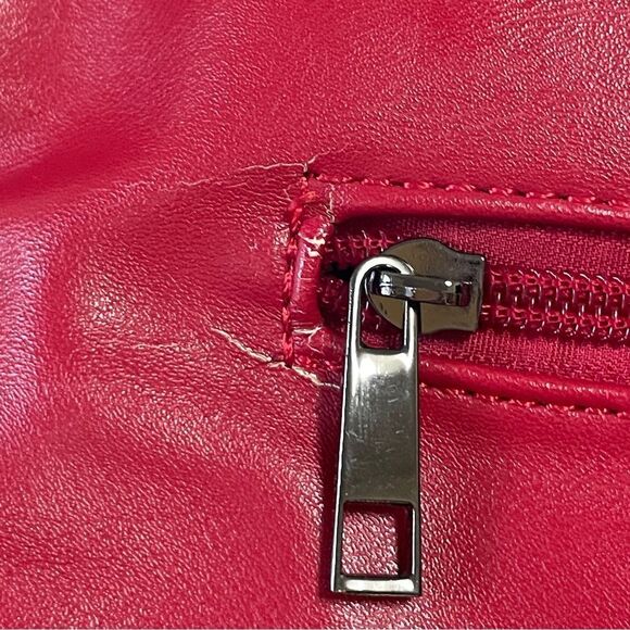 Banned Apparel Large Skull Tote Bag Purse Red With Black Details Goth - Picture 6 of 15